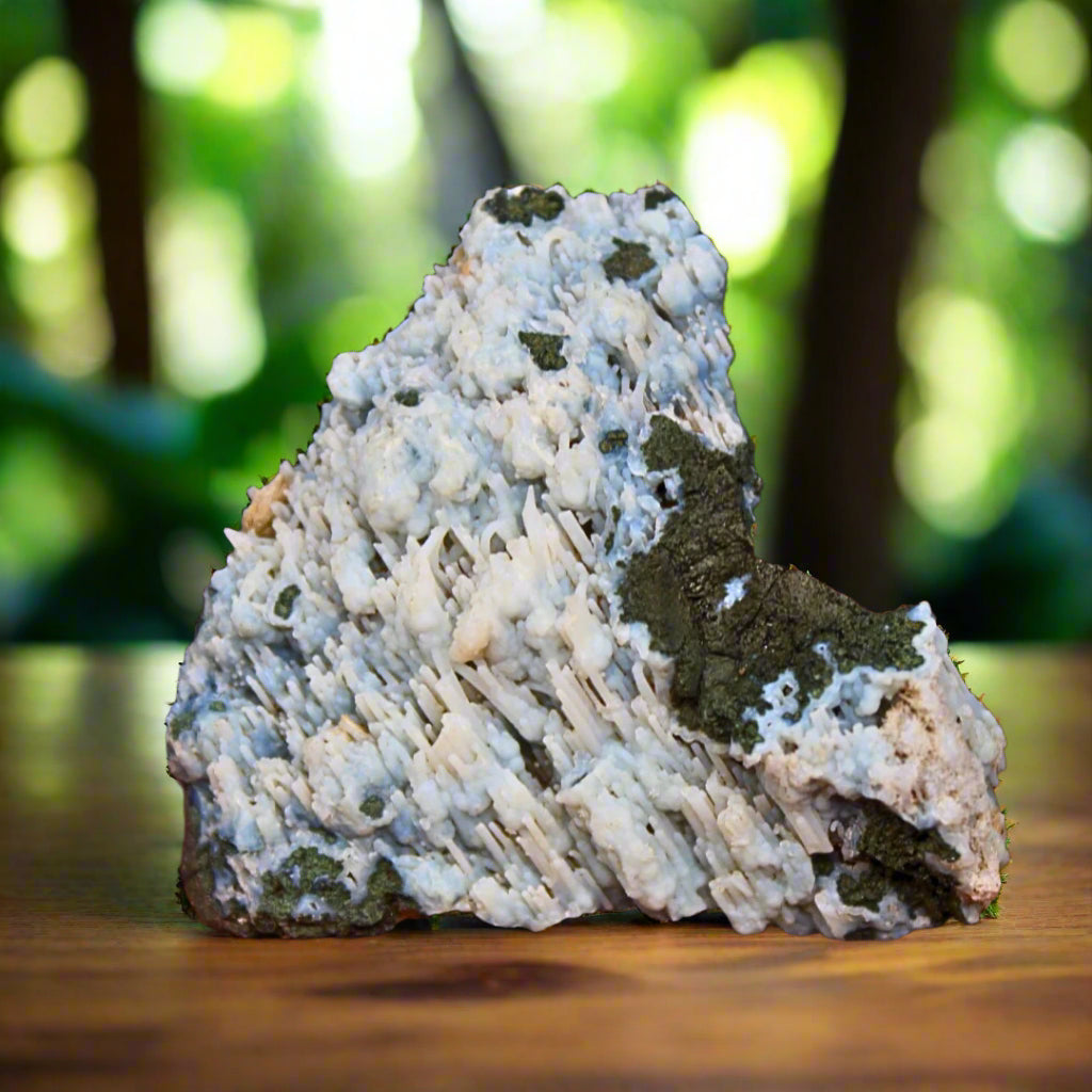 Natural Chalcedony Healing Crystal Cluster 24g Spiritual Energy Stone 4x4cm