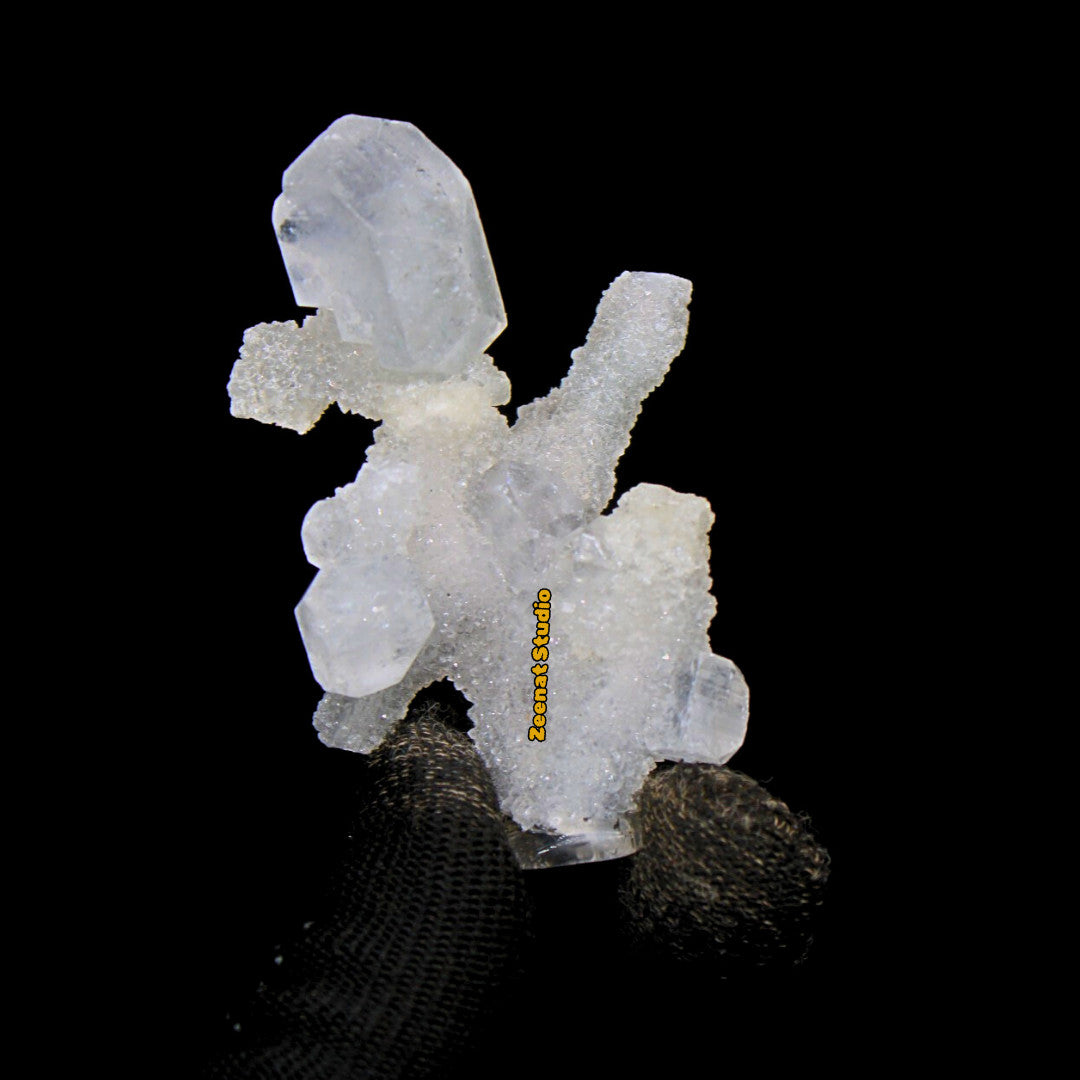 Rare Apophyllite Cluster Matrix 7cm 165g Shiny Luster Mineral Specimen from Indi