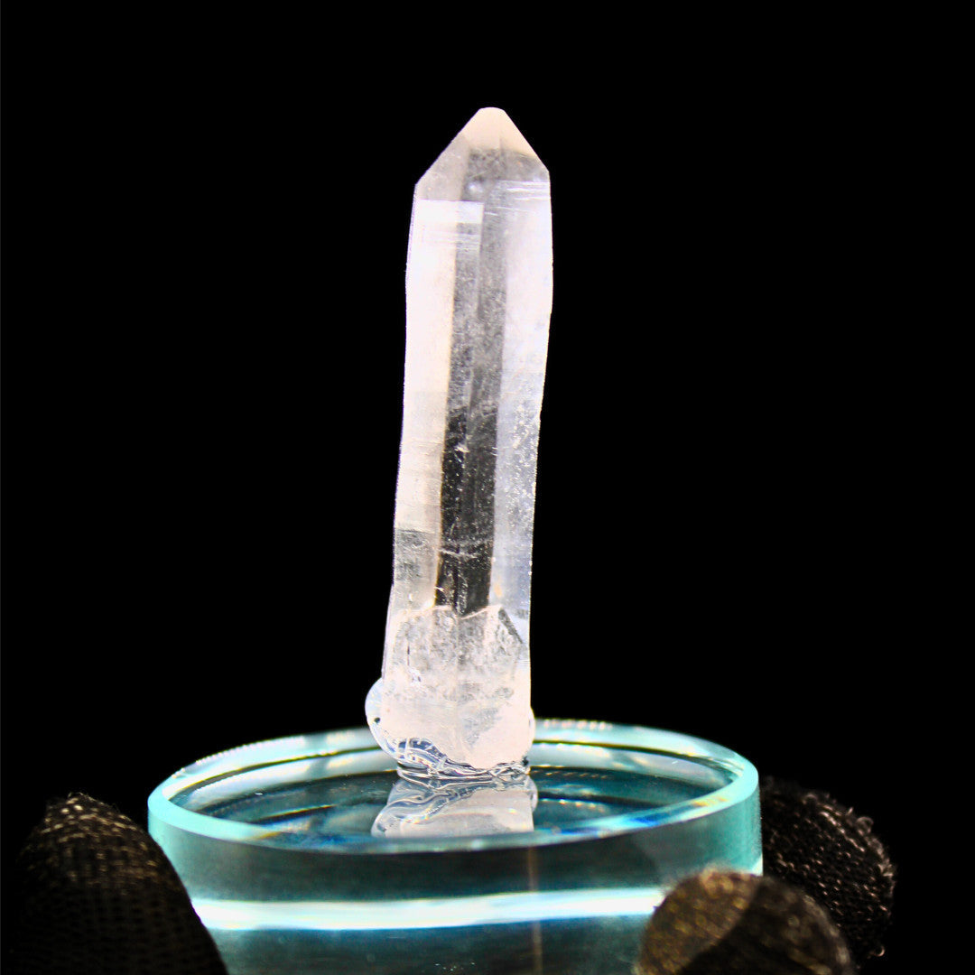 Clear Quartz Carved Dragon 15g Reiki Energy Crystal for Power & Protection