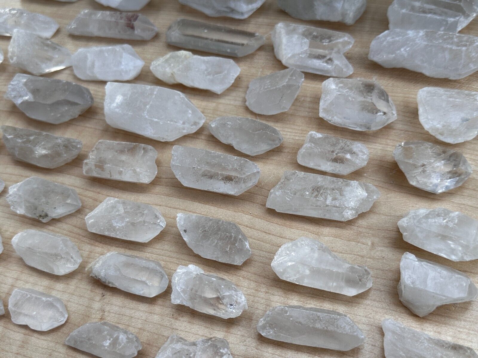 Natural Clear Quartz Crystal Points 1 to 3 Inches, Wholesale Bulk Lot