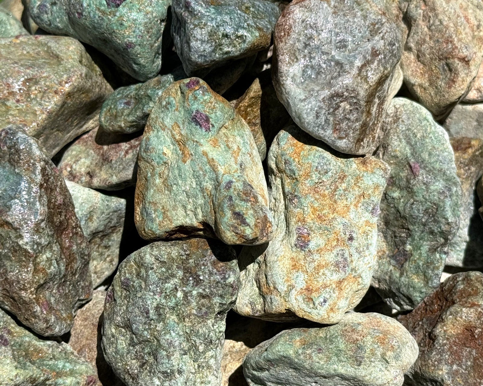5 lb CLEARANCE Natural Rough Ruby Zoisite Wholesale Bulk Lots (Raw Ruby Zoisite)