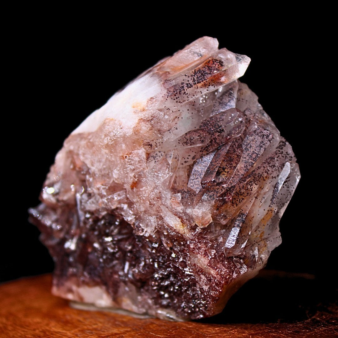 Phantom Quartz 170g 8x5 cm Healing Stone for Meditation Insight