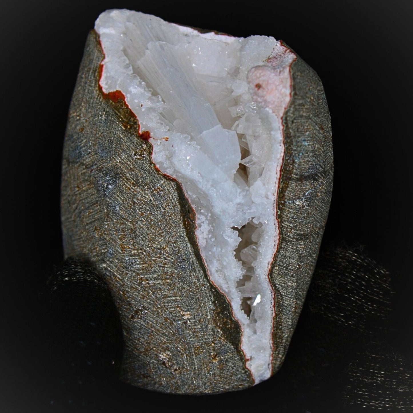 Stunning Scolecite Geode Healing Cluster – 6.3x5cm High Vibration Spiritual 185g