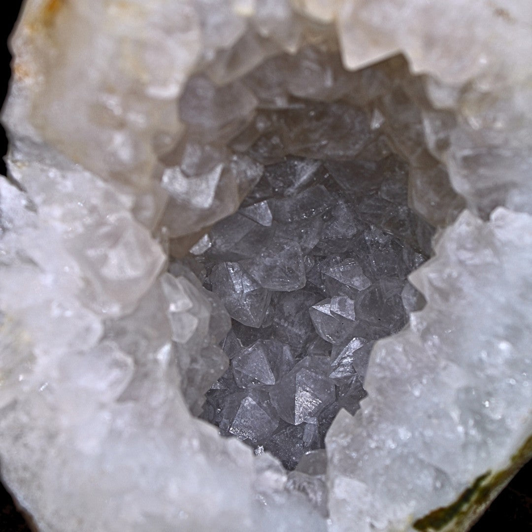 Amethyst Cluster Crystal 1.16kg for Reiki, Chakra & Meditation Healing