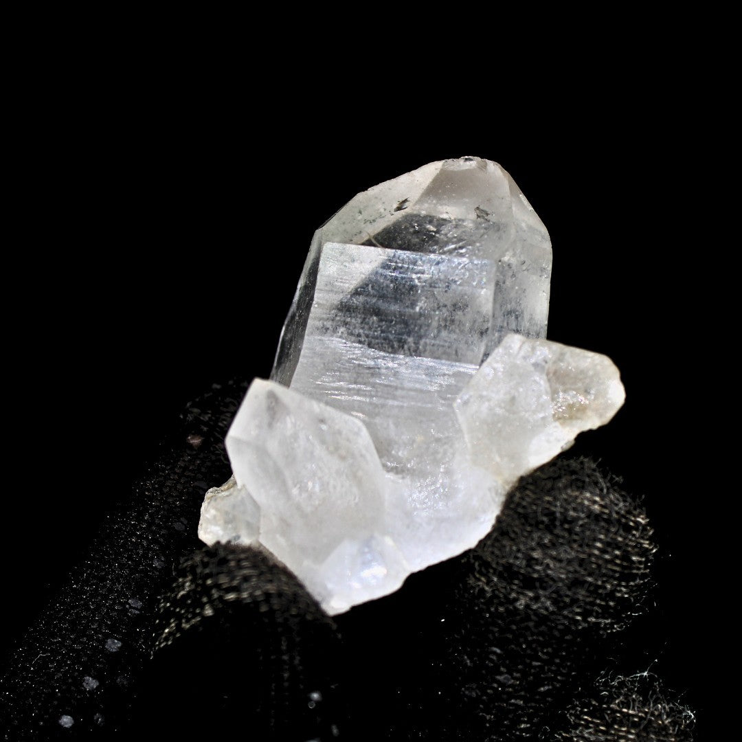 Clear Quartz Cluster Healing Crystal Energy Stone 42g 5x4.5cm