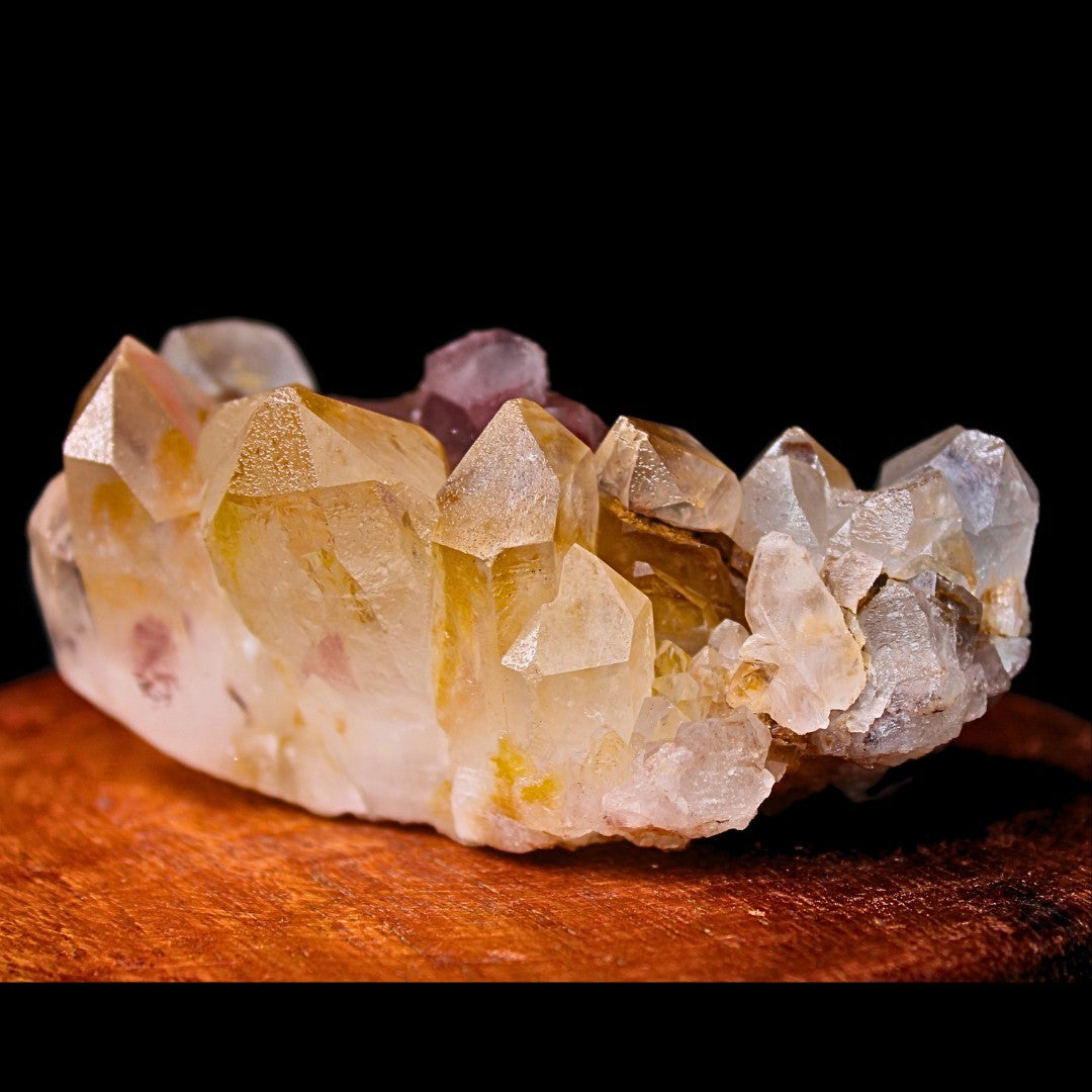 Stunning Phantom Quartz Cluster 200g 9x5 cm Natural Crystal from India