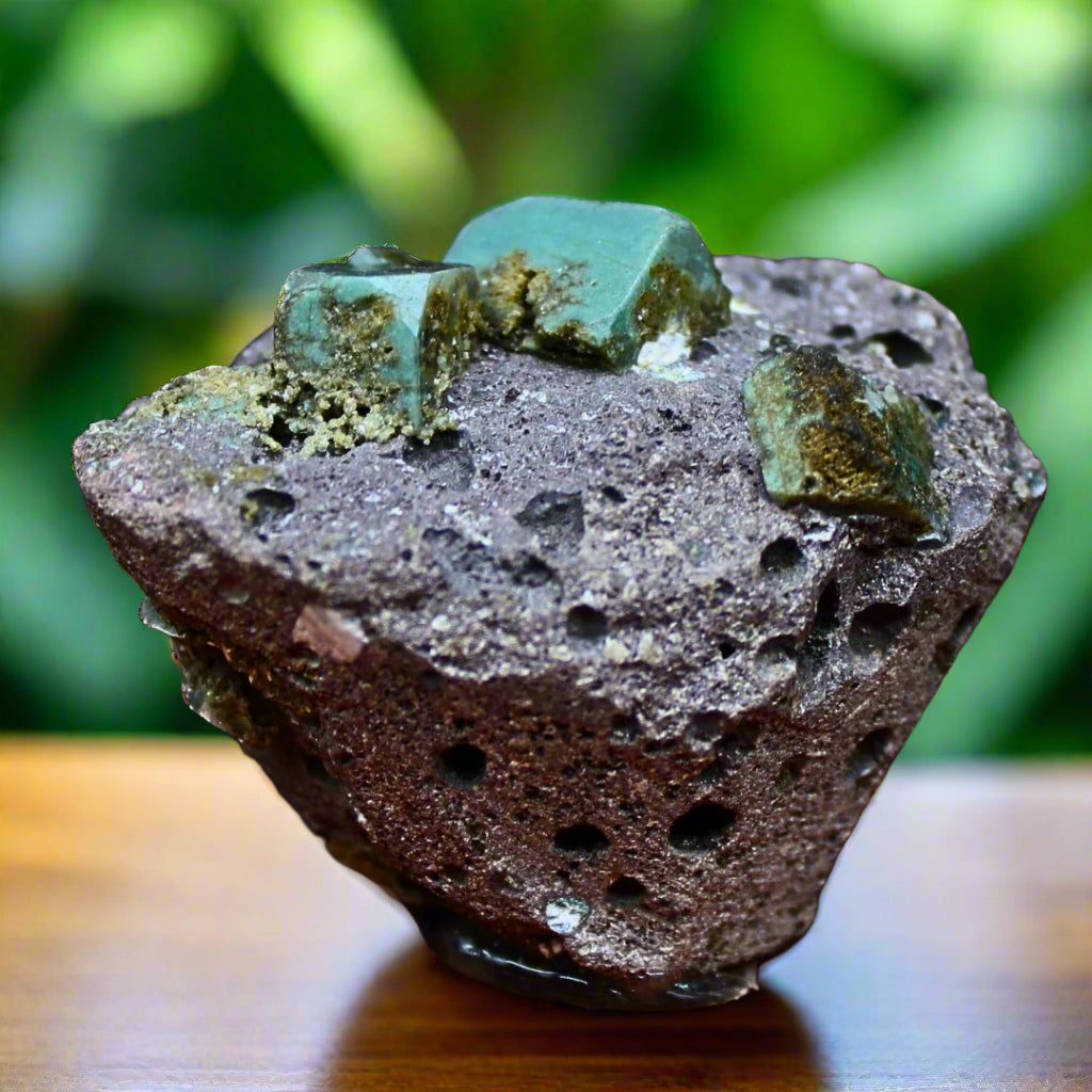 Natural Heulandite Chalcedony Crystal 76g Mineral Specimen from India 4x5cm