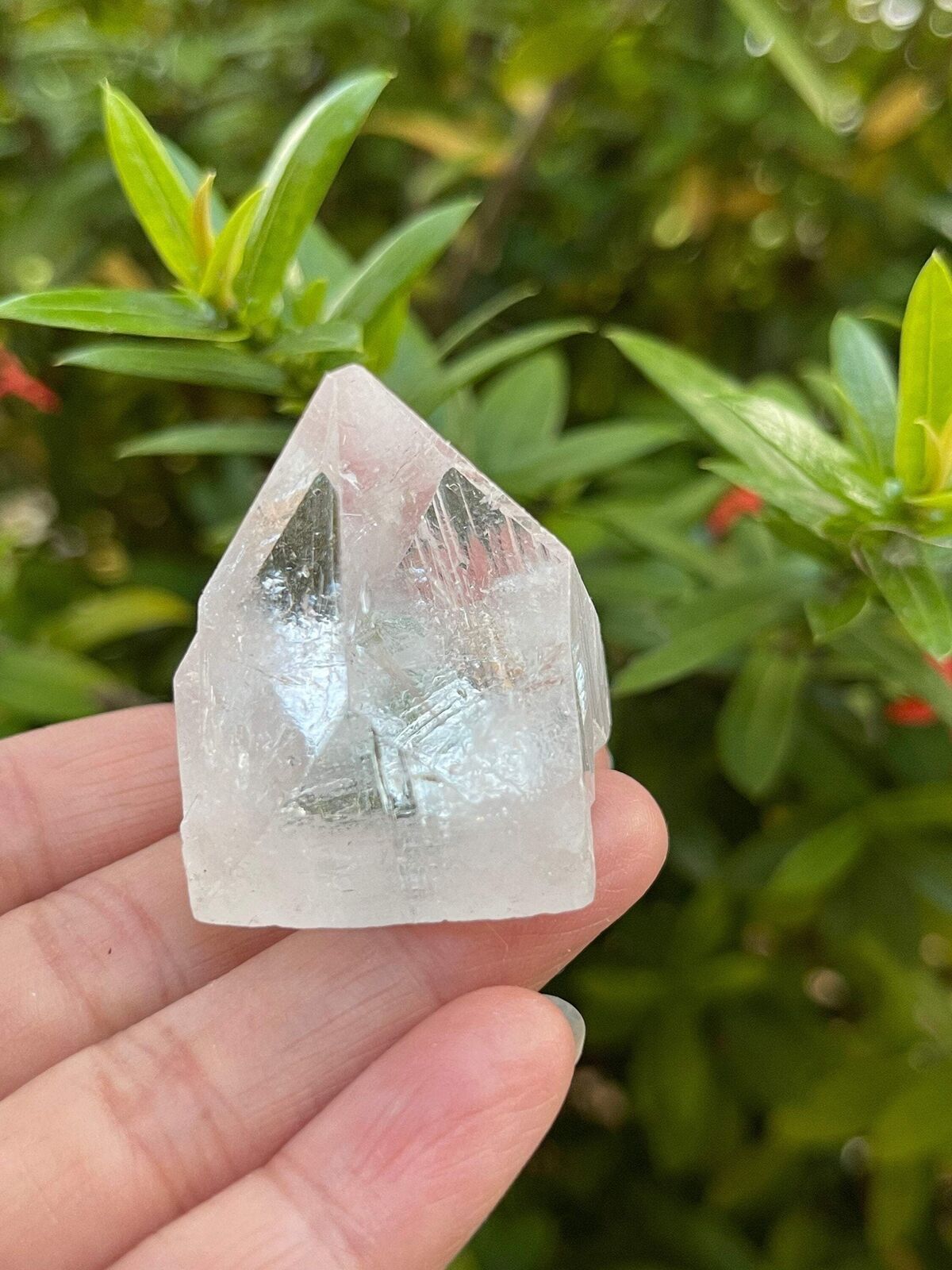 Large Apophyllite Tips & Points – Natural Apophyllite Pyramids Small - large (3g - 90g)