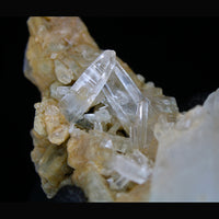 Himalayan Clear Quartz 0.66 lb Meditation & Energy Healing Crystal