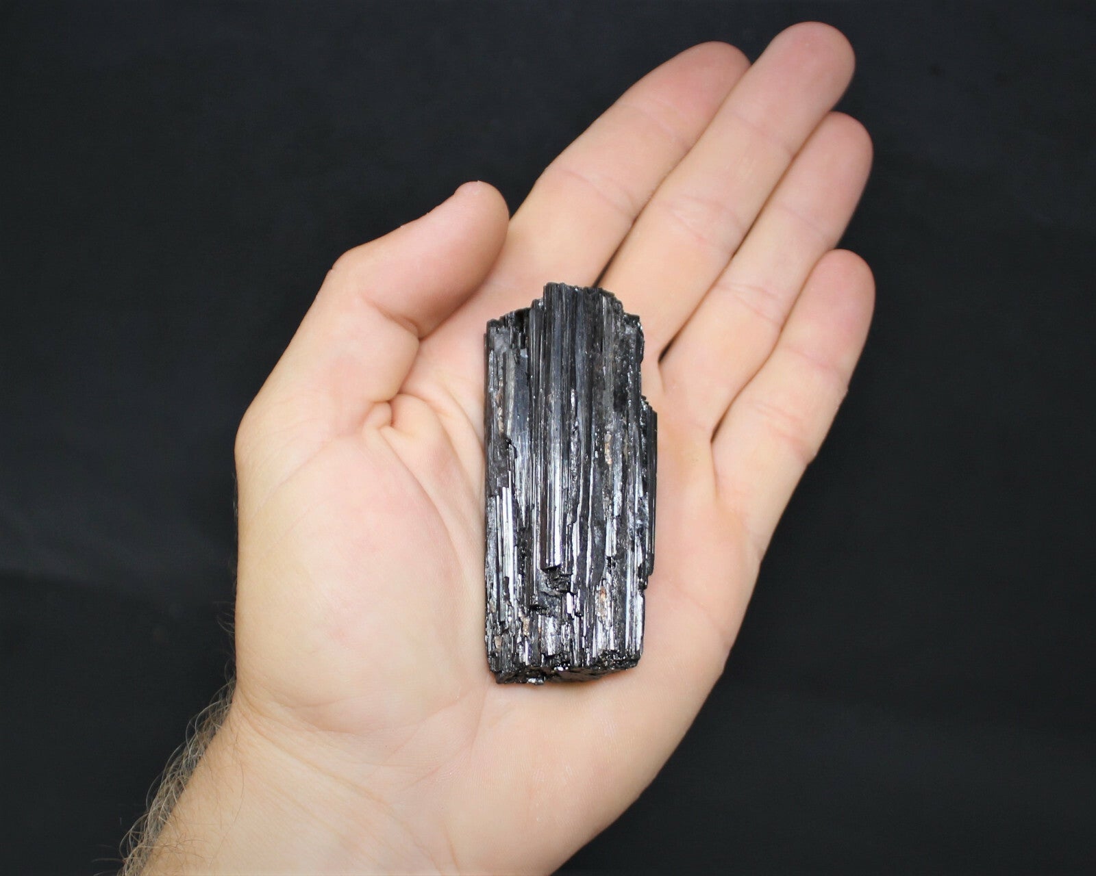 🖤 Bulk Extra Grade Shiny Natural Rough Black Tourmaline Rods – Box of 14–18 Pcs