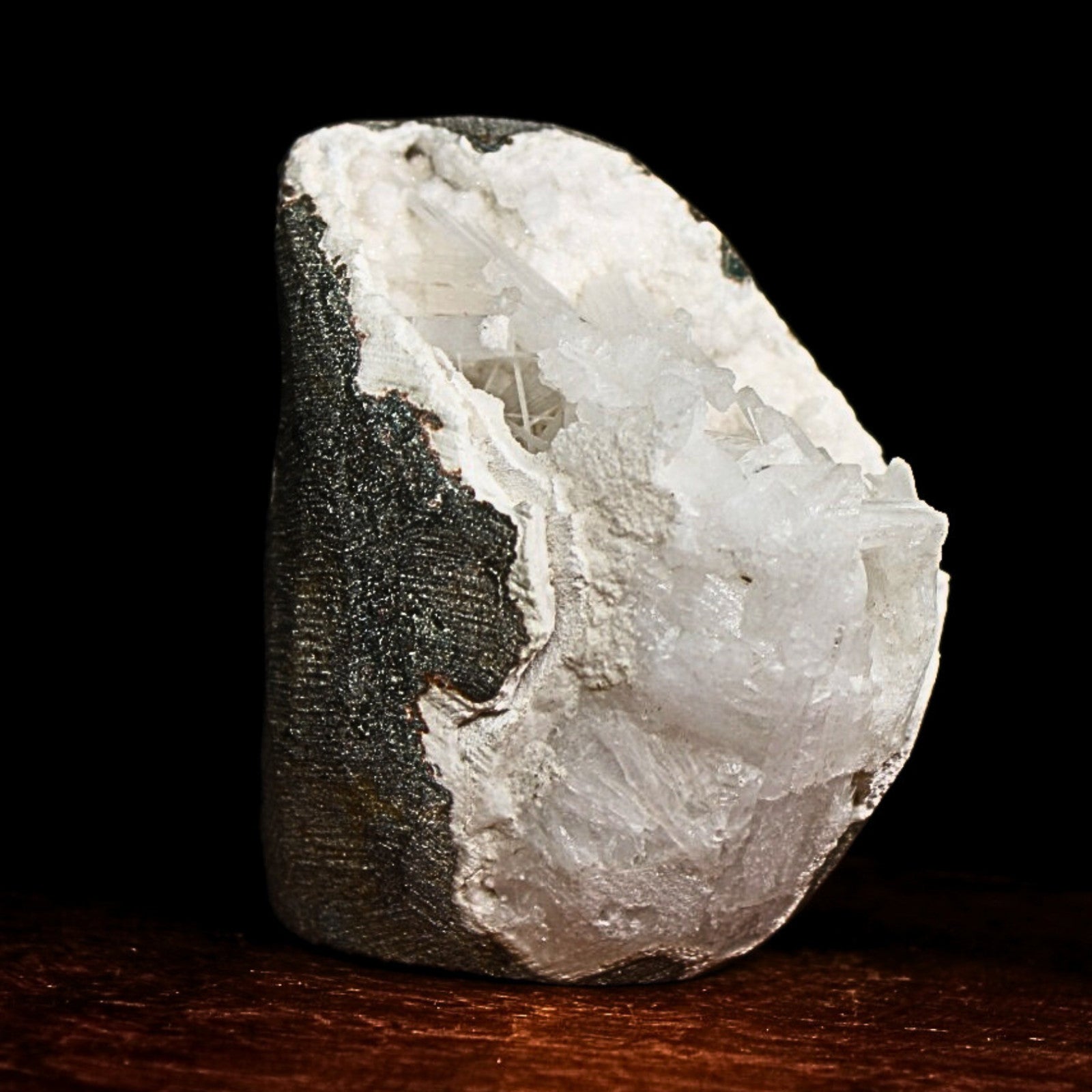 Beautiful Scolecite Geode 136g Natural Zeolite Mineral Specimen from India